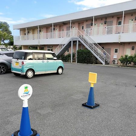 Pine Hills Hotel Miyakojima Exteriör bild