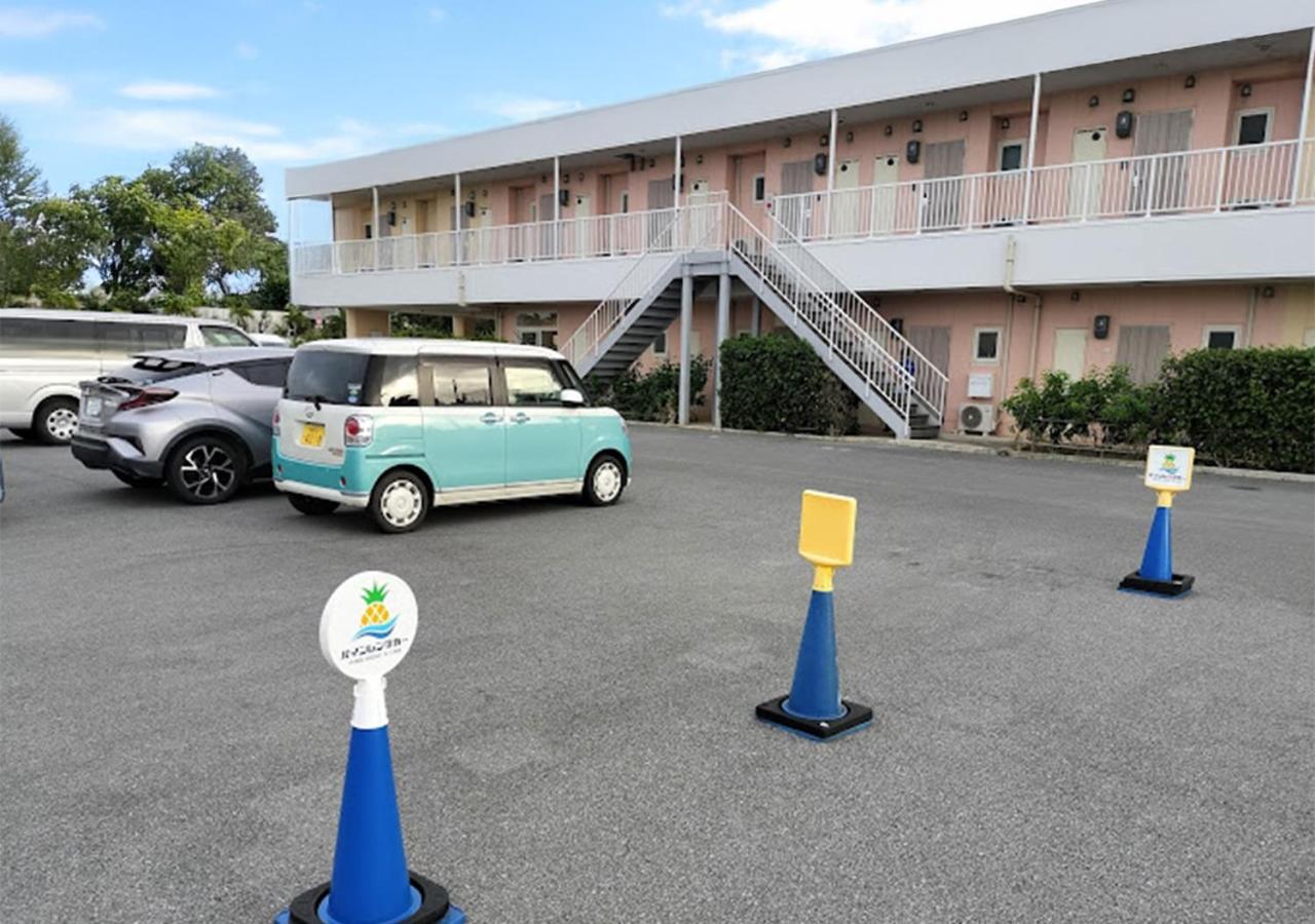 Pine Hills Hotel Miyakojima Exteriör bild